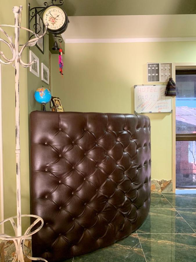 Art Hole Bed and Breakfast Koetaisi Buitenkant foto