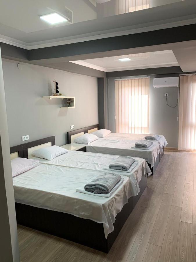 Art Hole Bed and Breakfast Koetaisi Buitenkant foto
